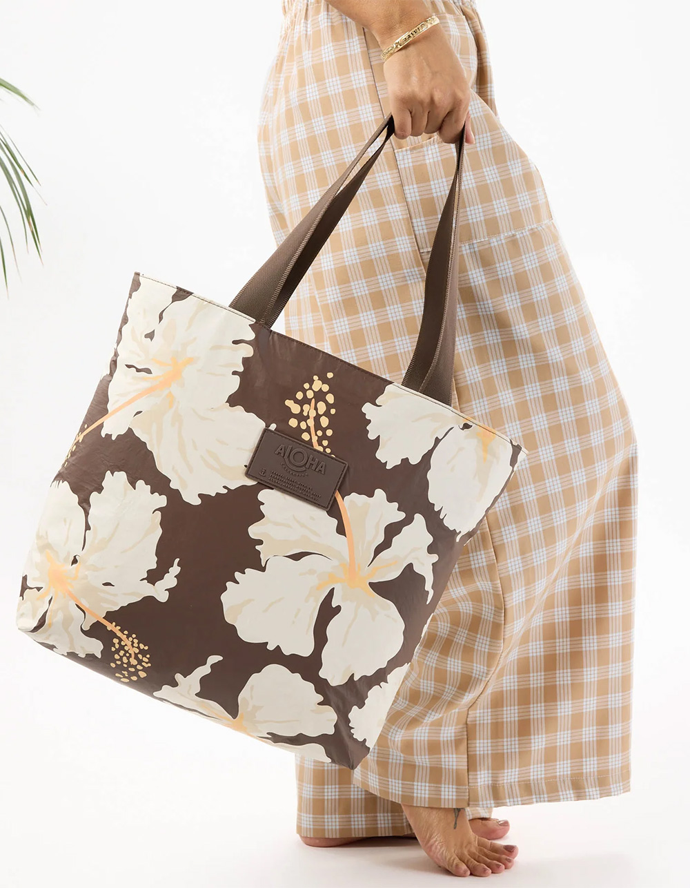 ALOHA Collection Day Tripper Taha'a Tote Bag - BROWN COMBO