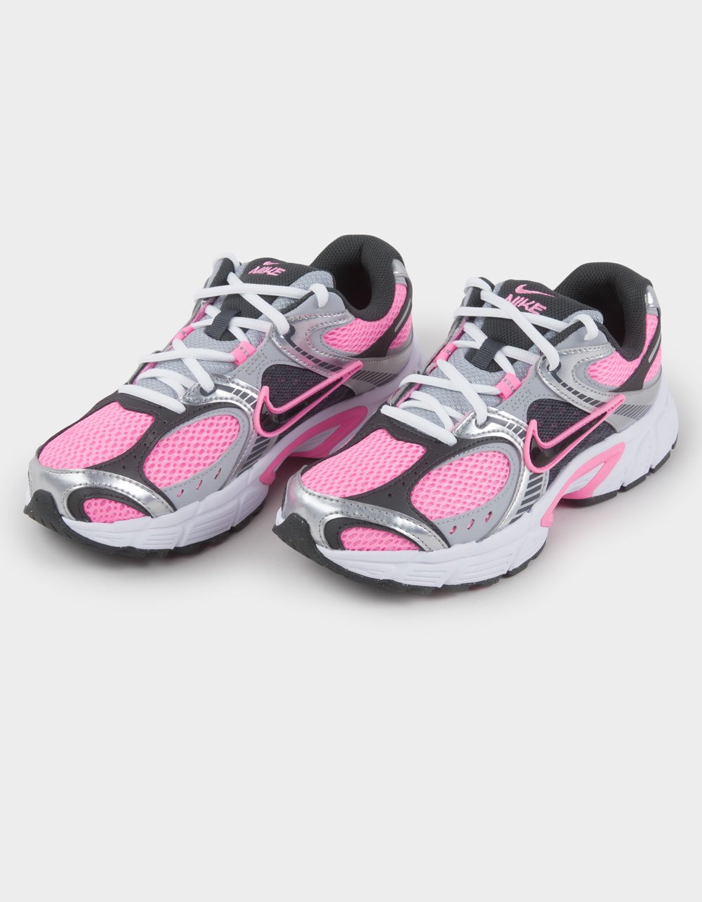 NIKE V5 RNR Womens Shoes - WHT/PNK