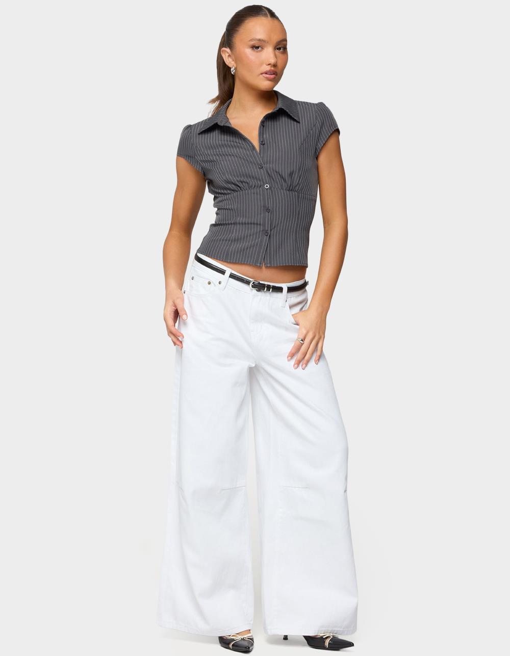 EDIKTED Skater Girl Washed Low Rise Baggy Jeans - WHITE