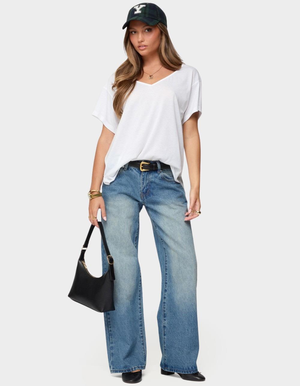EDIKTED Sonora Oversized V-Neck Tee - WHITE