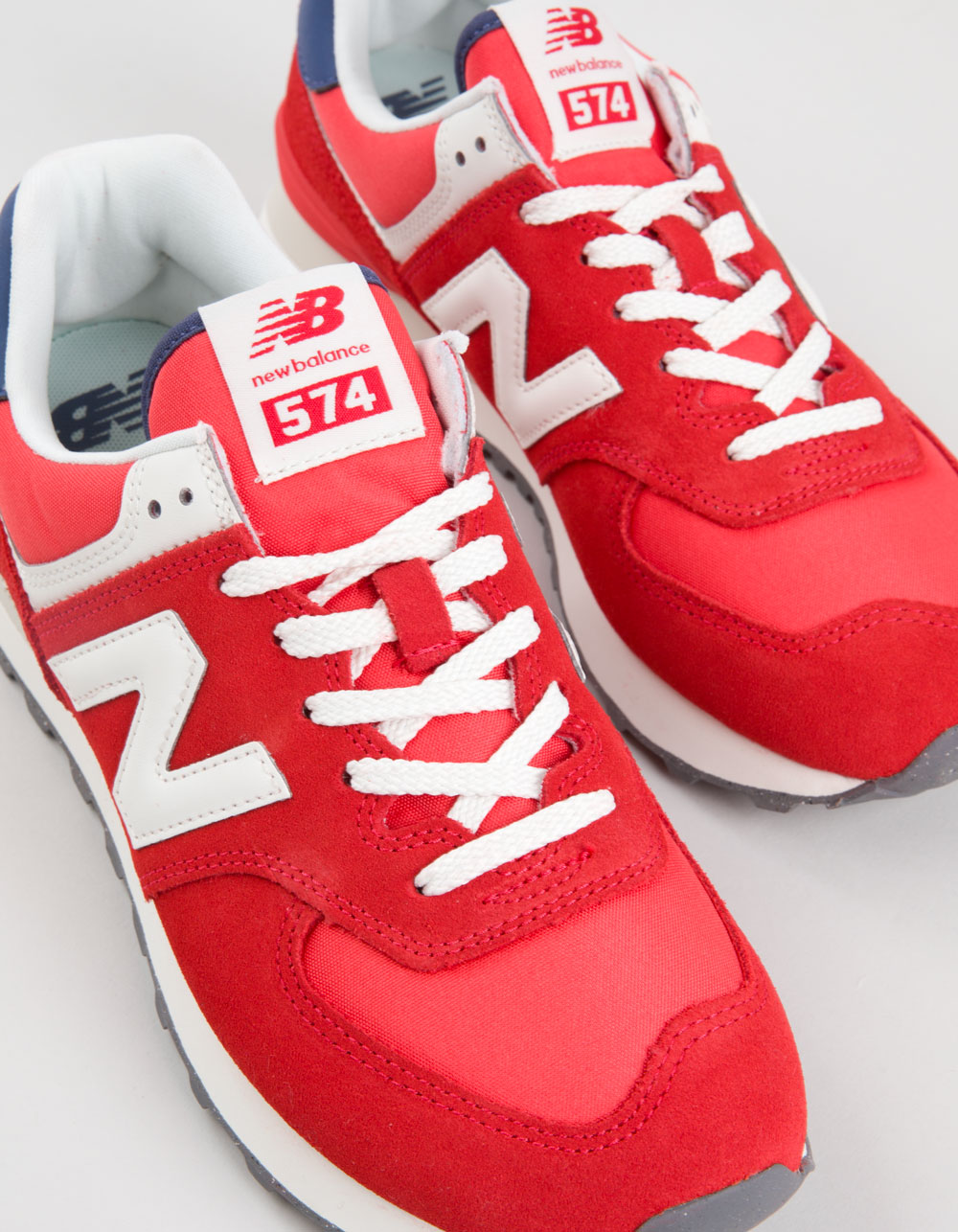 NEW BALANCE 574 Womens Shoes - RED/WHITE