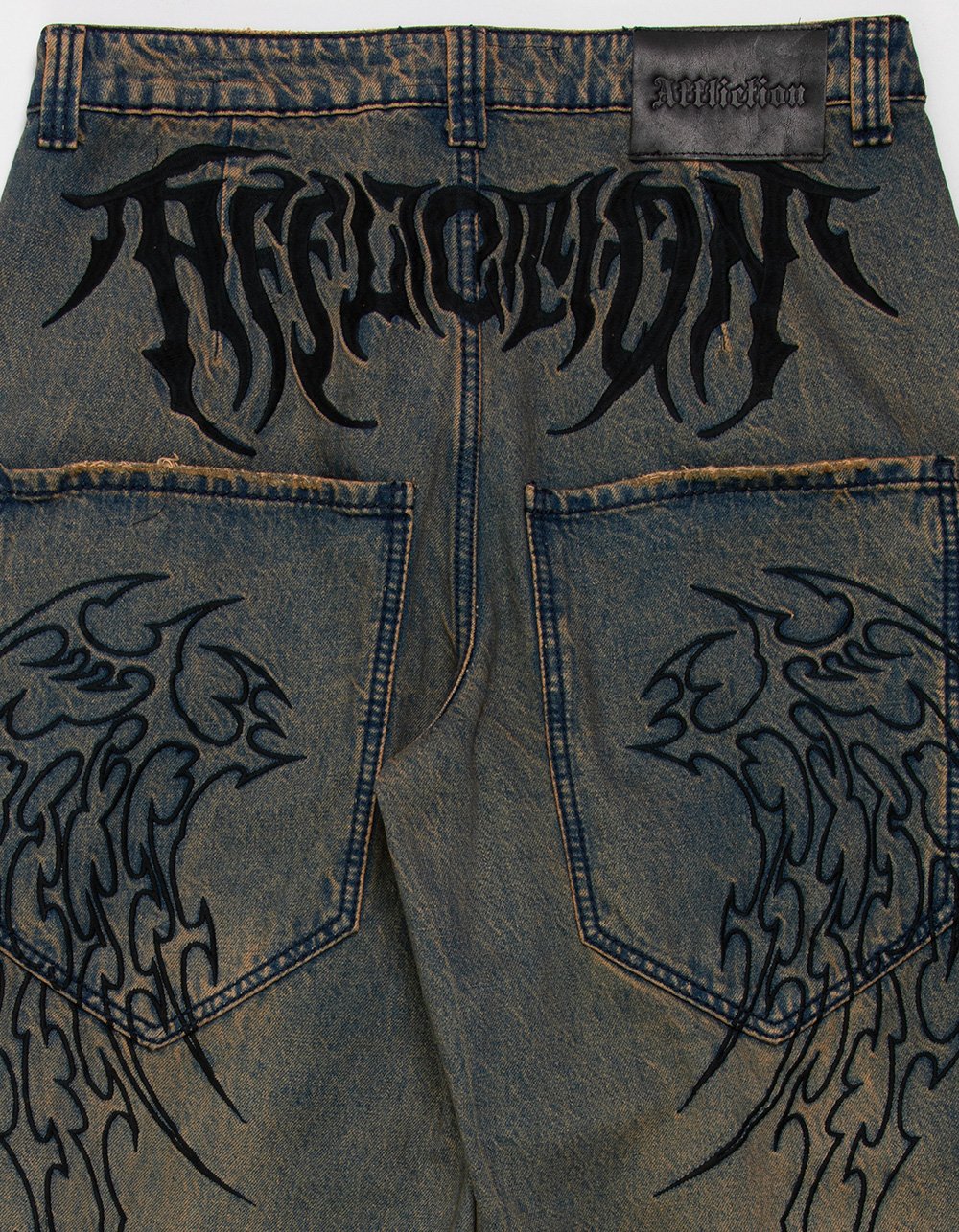 AFFLICTION Tribal & Wings Mens Wide Leg Jeans - MEDIUM GREY