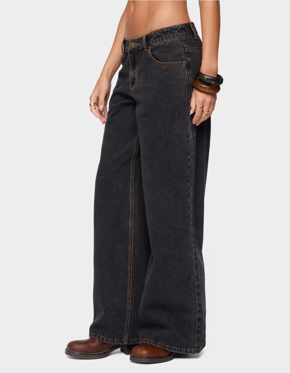 EDIKTED Contrast Stitch Low Rise Baggy Jeans - BLACK