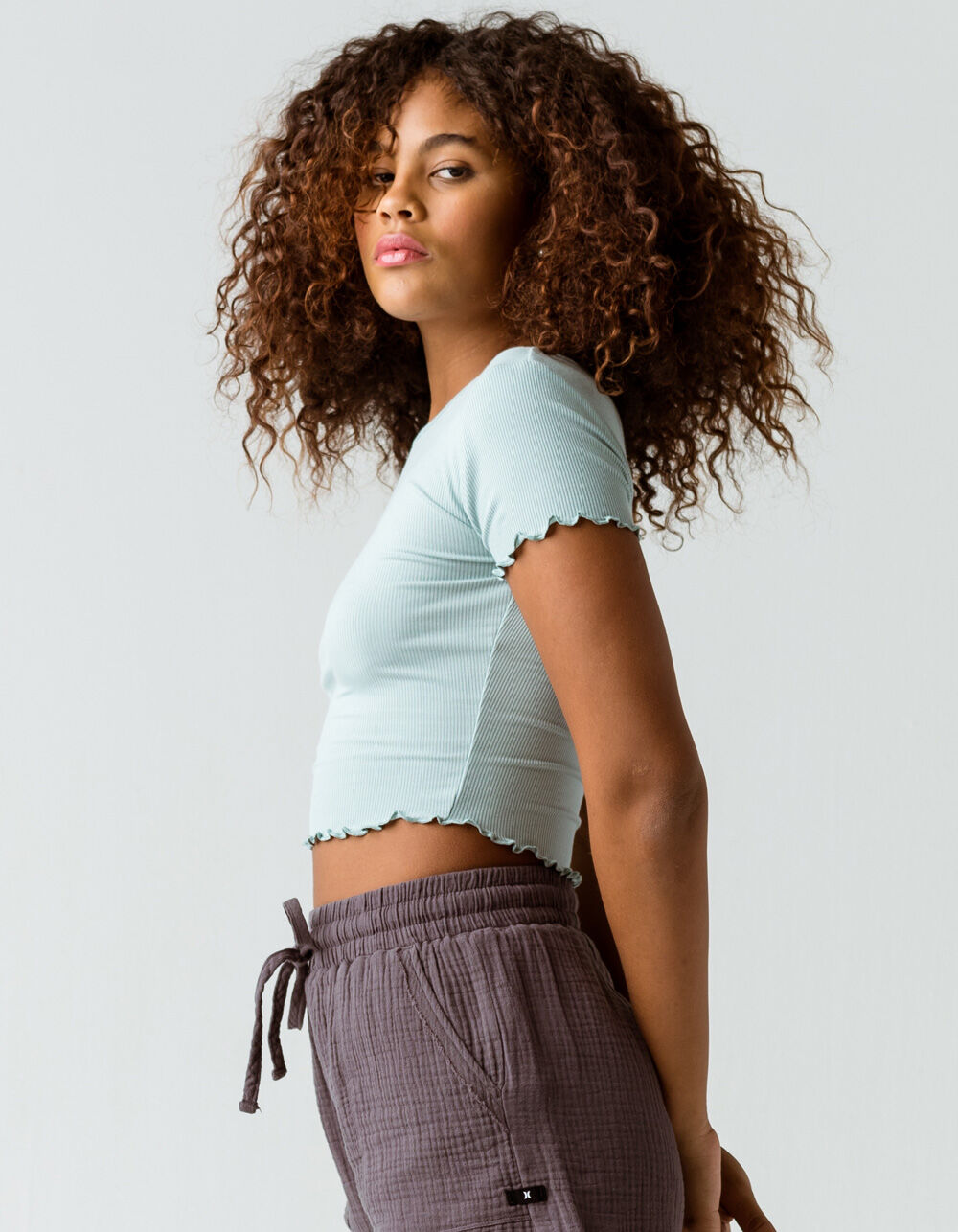 BOZZOLO Ribbed Lettuce Edge Womens Mint Crop Tee - MINT | Tillys