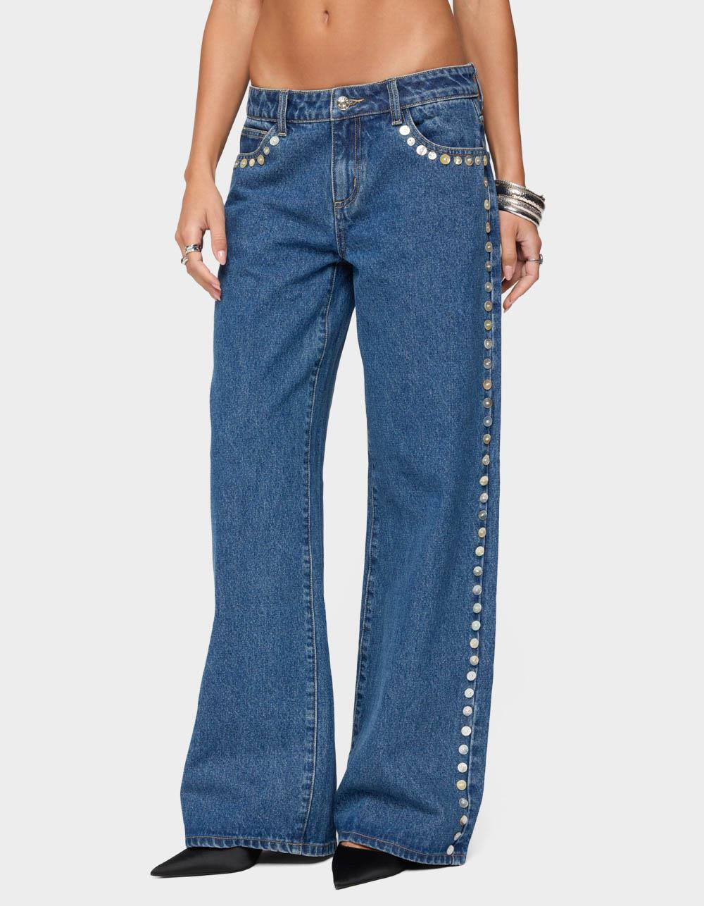 EDIKTED Iridescent Button Low Rise Jeans - LIGHT BLUE