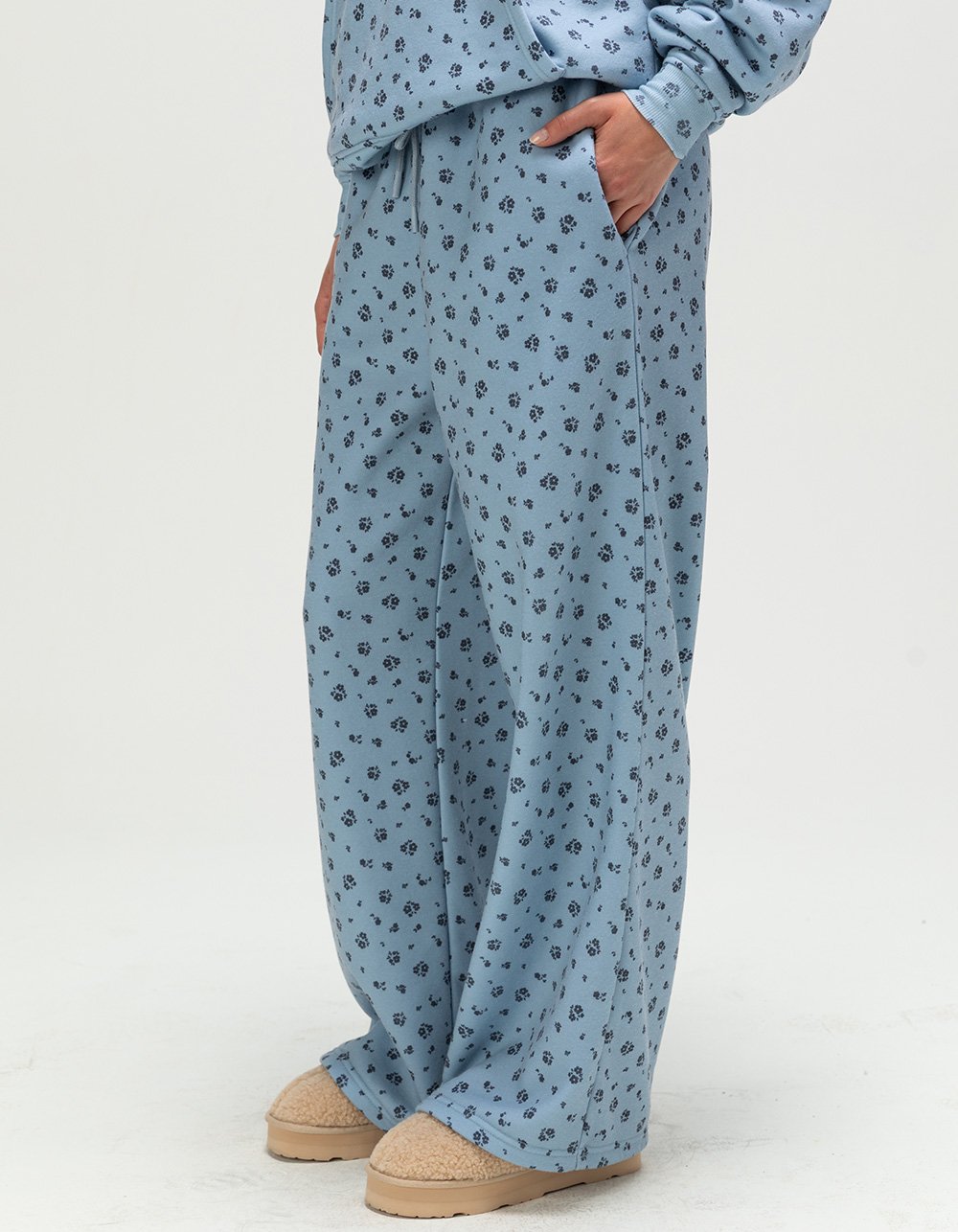 TILLYS Womens Wide Leg Sweatpants - BLUE COMBO