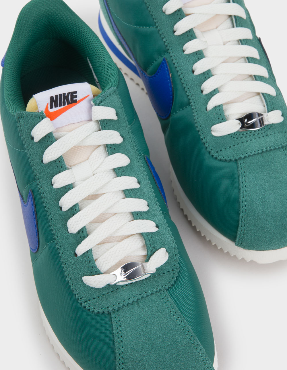 NIKE Cortez Womens Shoes - GREEN COMBO