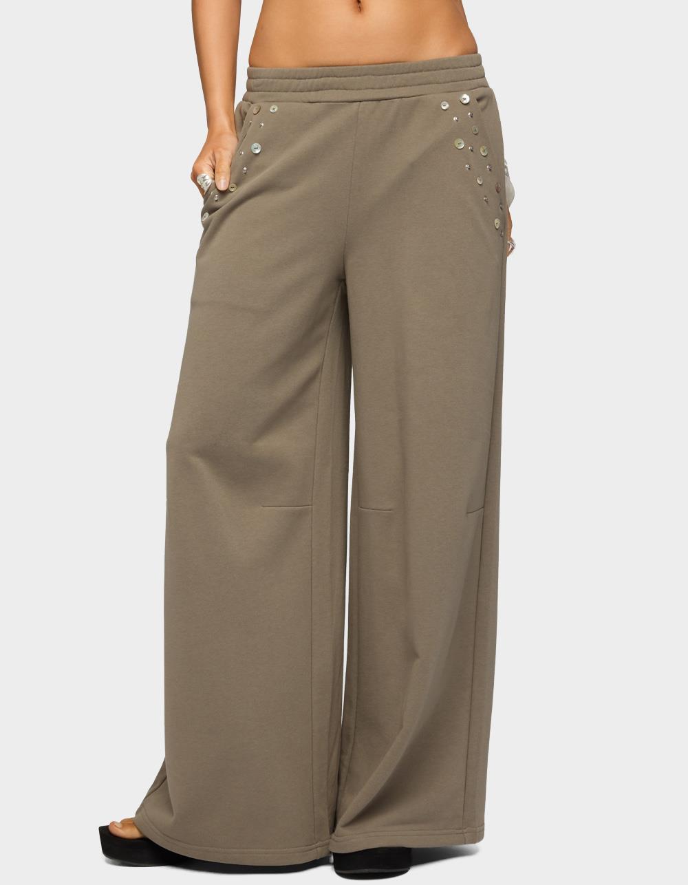 EDIKTED Zania Iridescent Button Sweatpants - BROWN