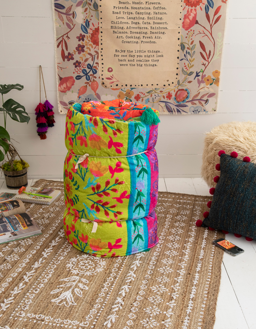 NATURAL LIFE Border Prints Lounge Bed Roll MULTI Tillys