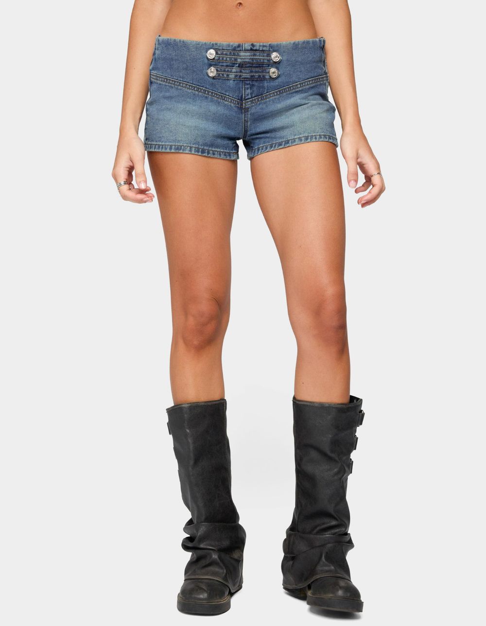 EDIKTED Jazzy Denim Naploeon Shorts - LIGHT BLUE