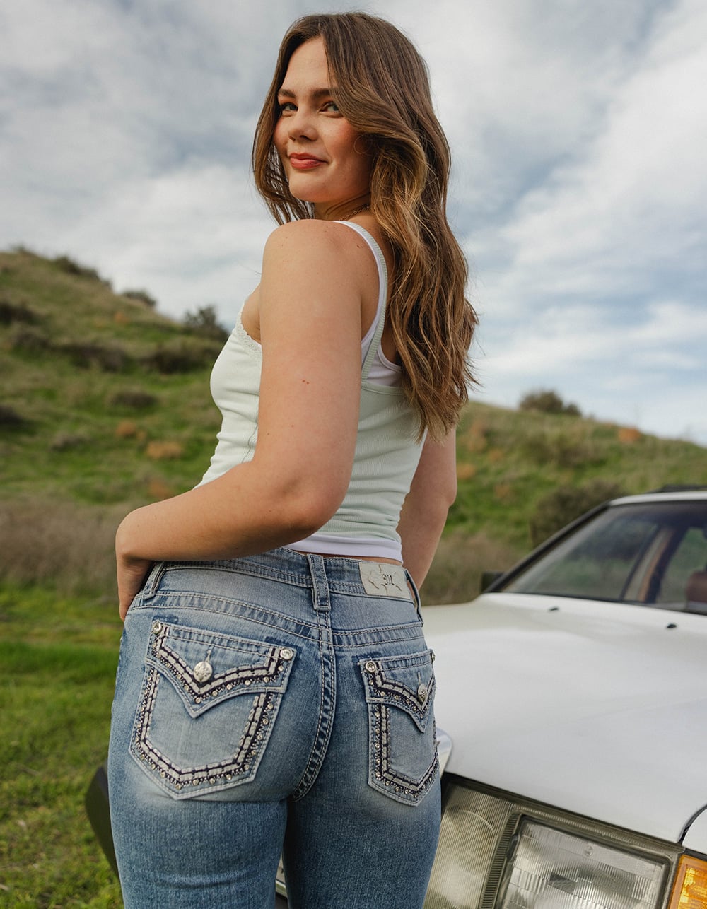 MISS ME Border Pocket Womens Mid Rise Bootcut Jeans - MEDIUM WASH