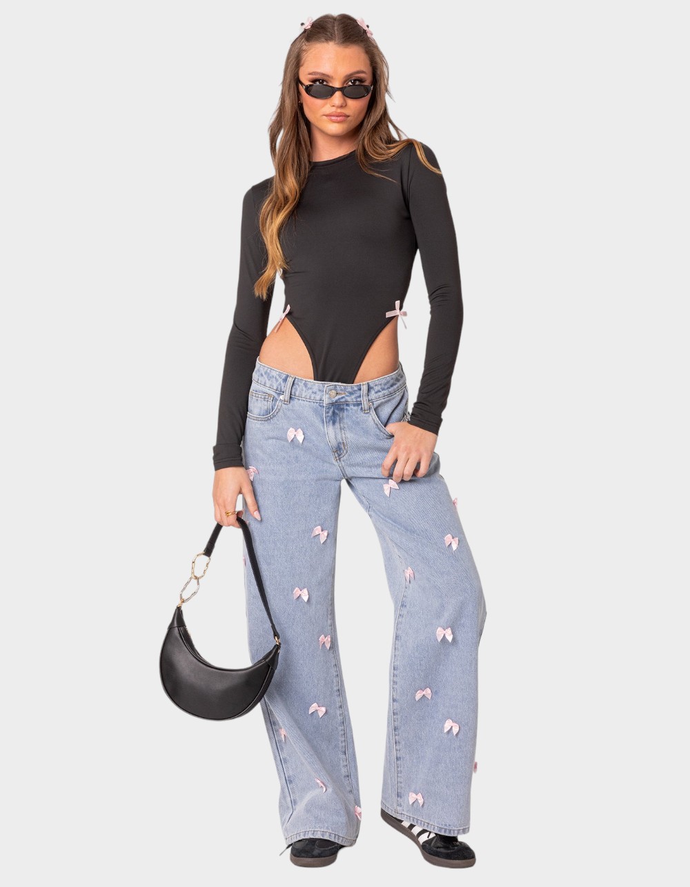EDIKTED Lucille Low Rise Satin Bow Jeans - LIGHT BLUE