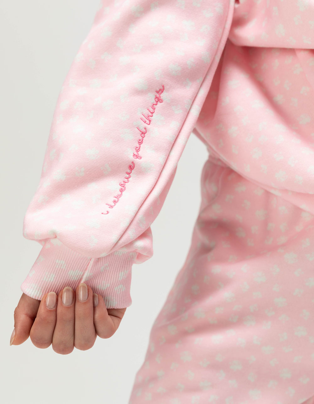 HAPPY CAMP3R Angel Bear Womens Crewneck Sweatshirt - BABY PINK