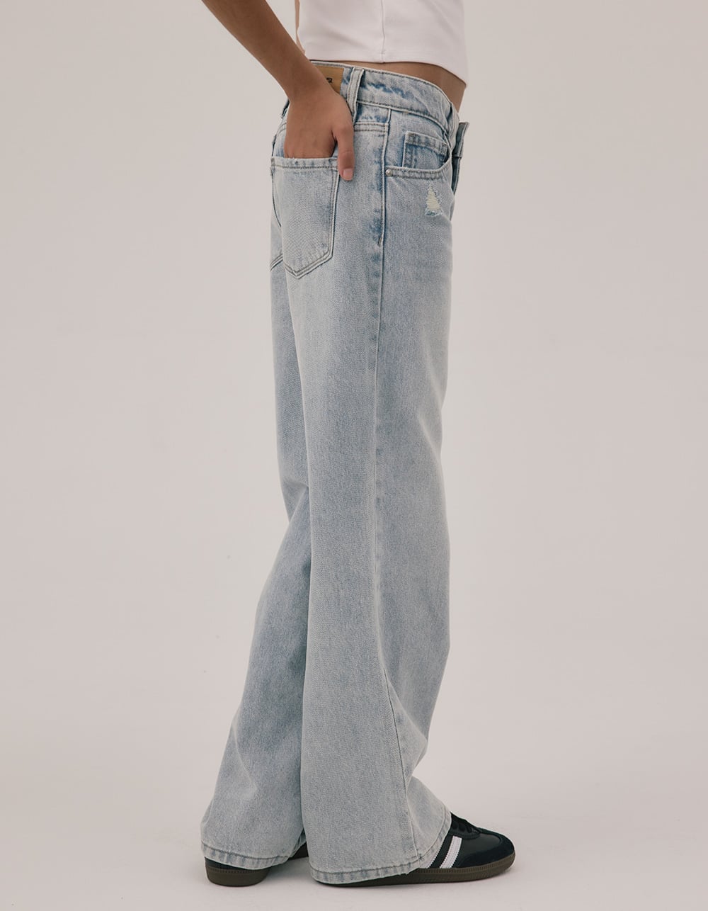 RSQ Girls Low Rise Wide Leg Jeans - LIGHT WASH