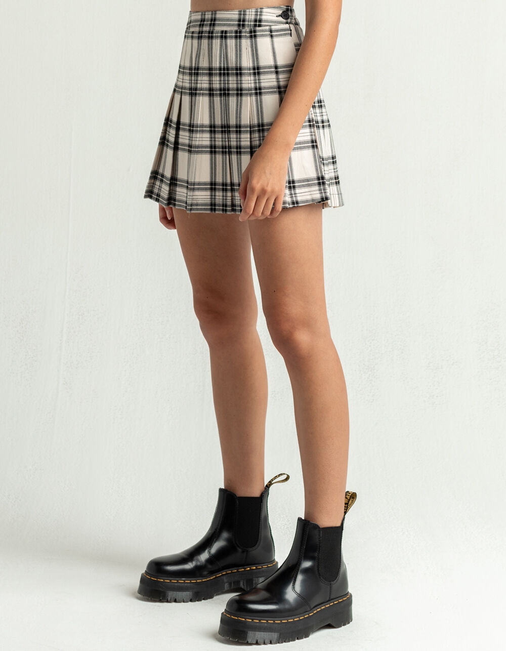 FULL TILT Plaid Pleat Skirt IVORY Tillys