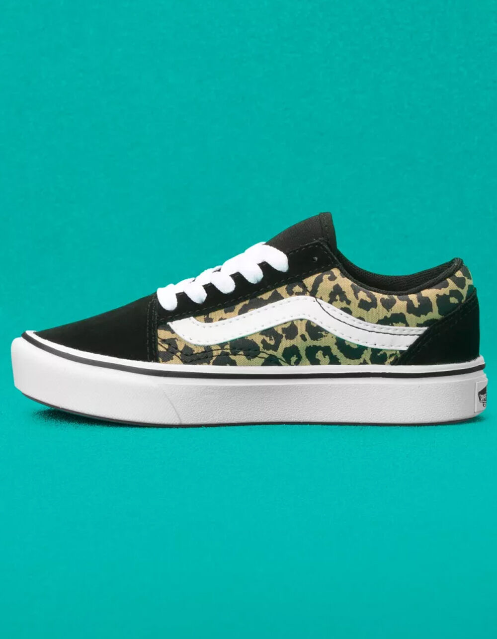 vans comfycush leopard