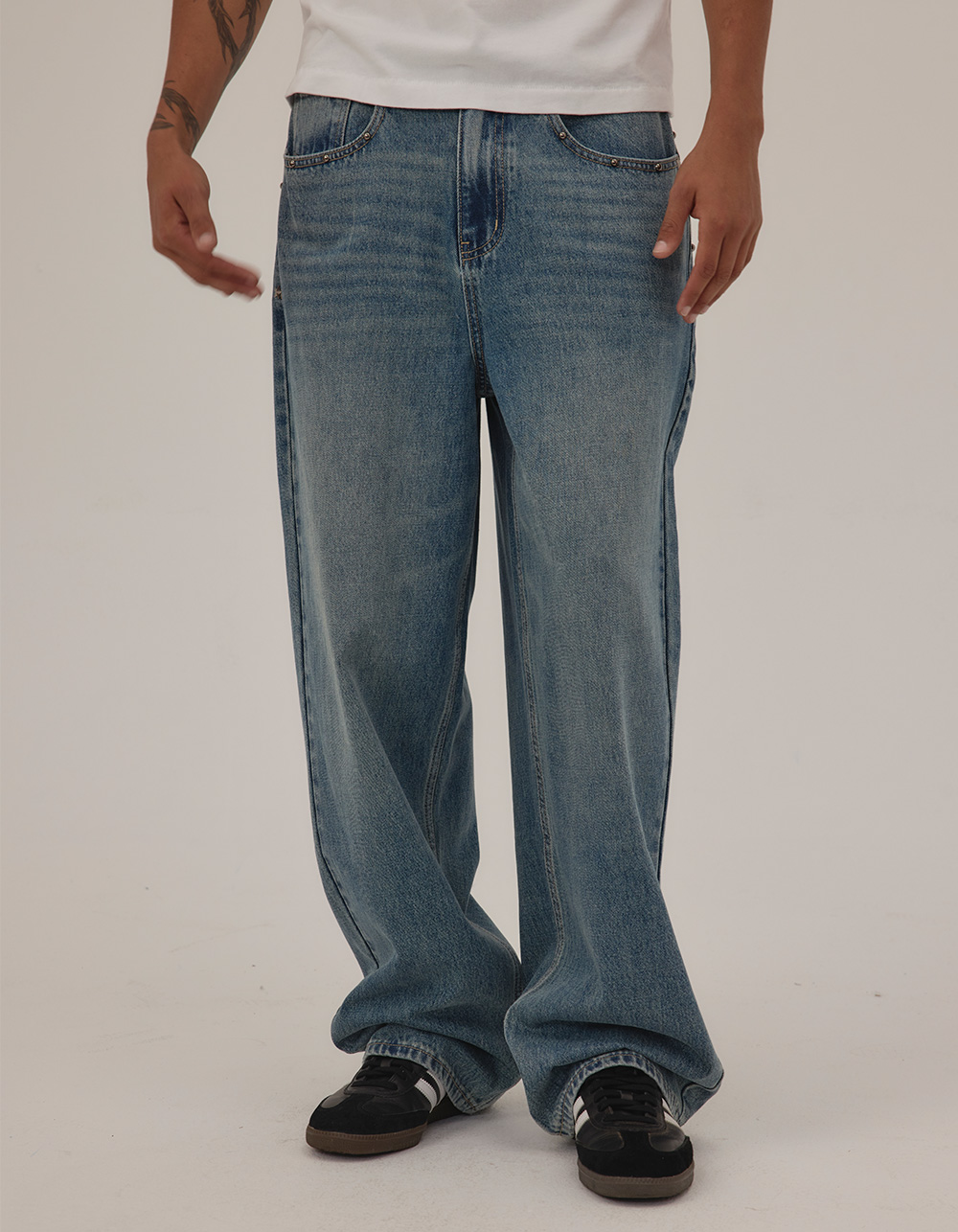 RSQ Studs Mens Extra Baggy Jeans - MEDIUM WASH