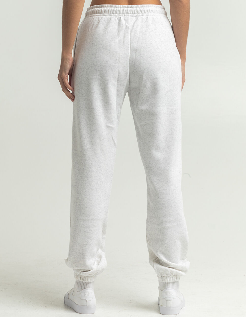 NIKE Sportswear Essential Womens Loose Jogger Sweatpants - LIGHT GRAY