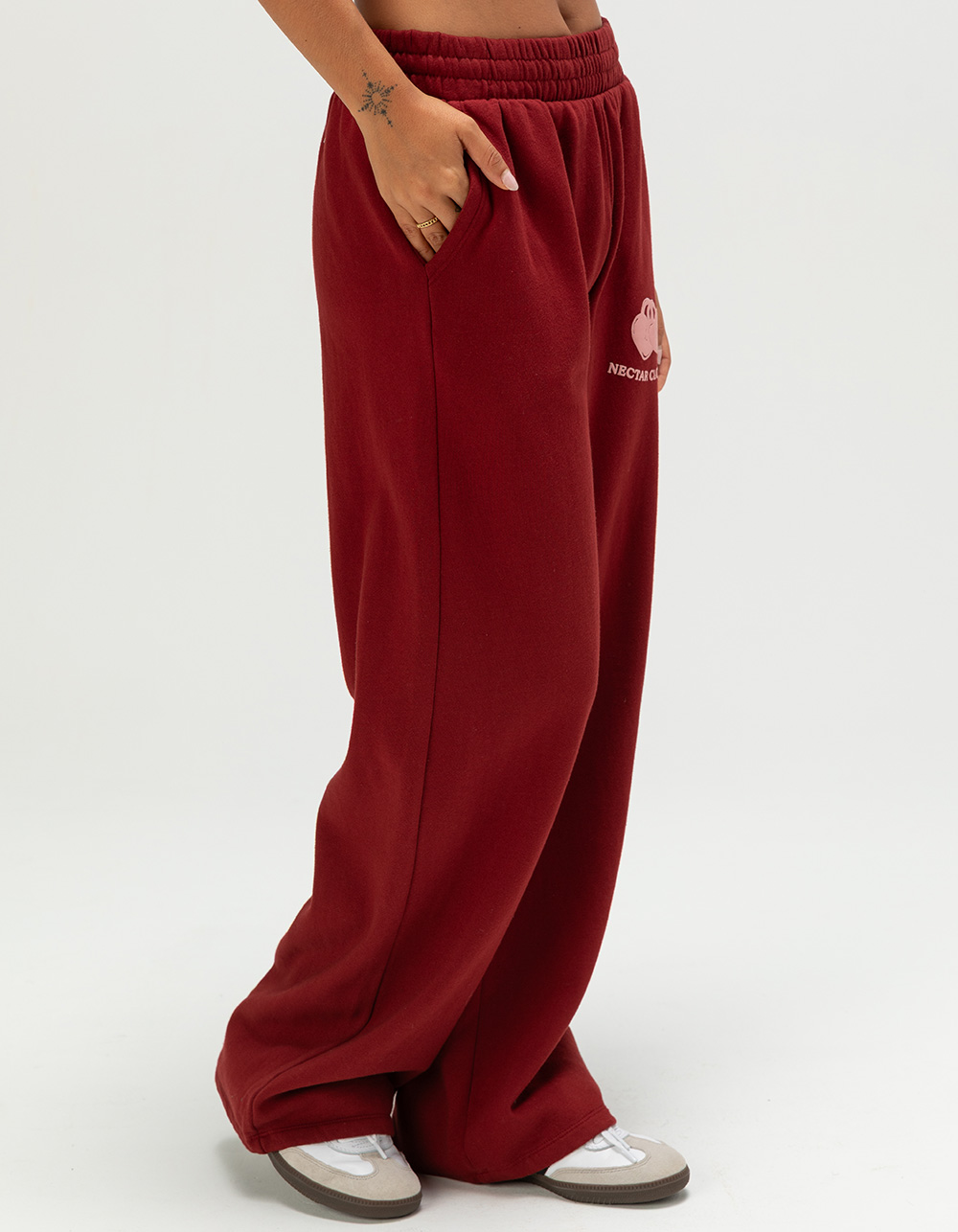 NECTAR CLOTHING California Womens Wide Leg Sweatpants - BURGUNDY