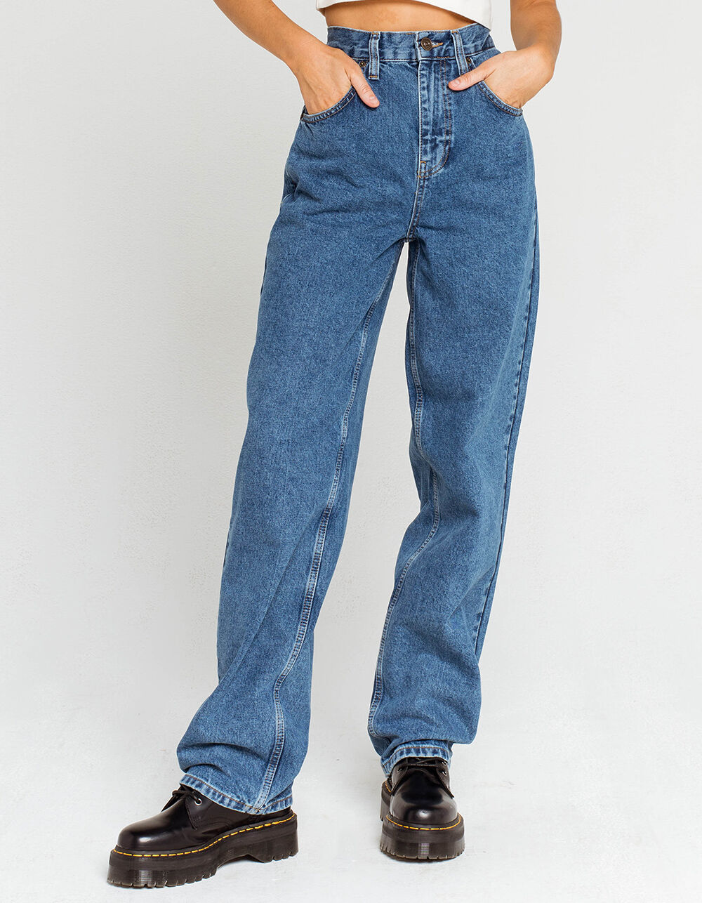 BDG Urban Outfitters Modern Womens Boyfriend Jeans - VINTAGE MEDIUM ...