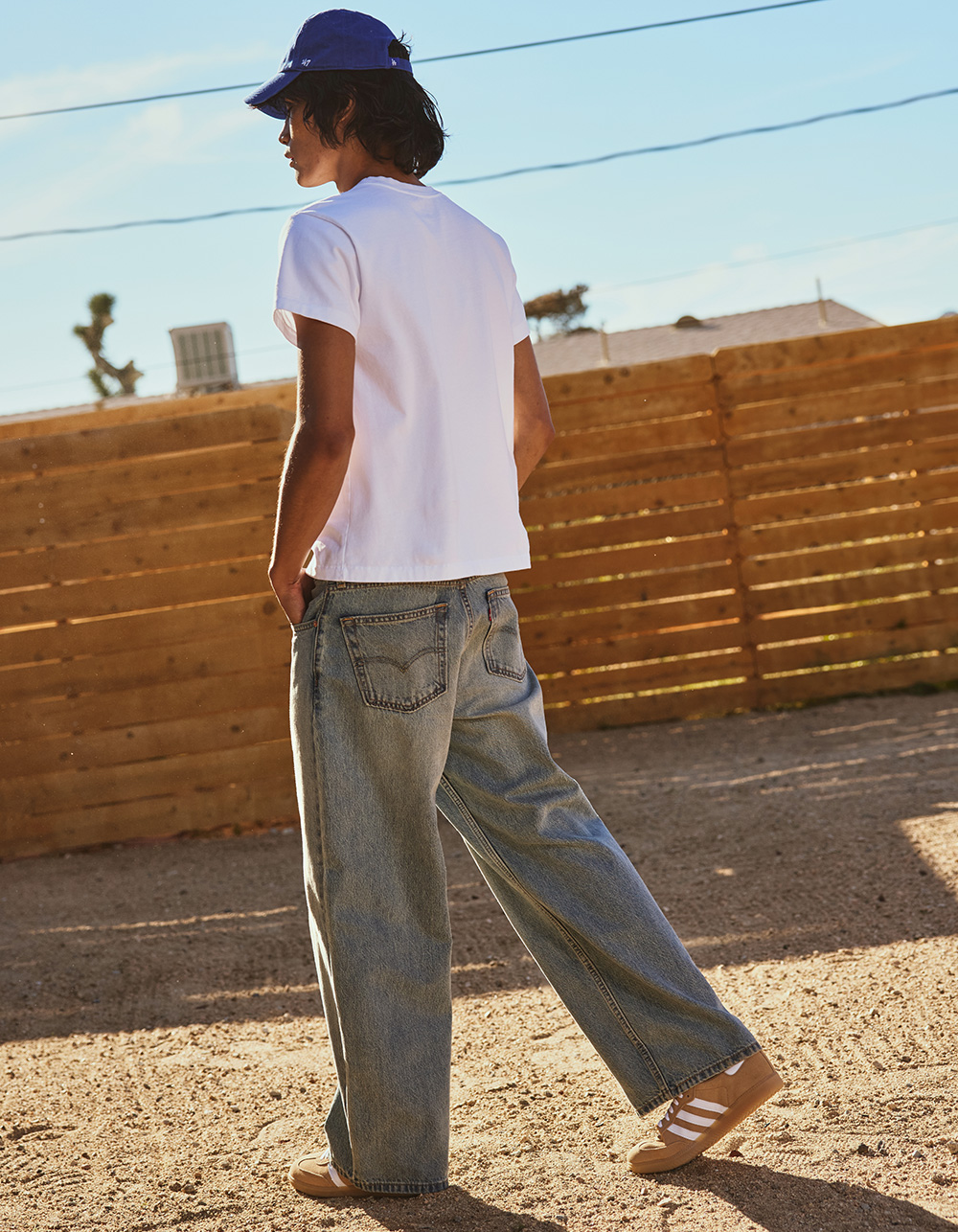 LEVI'S Extra Baggy Mens Jeans - Where Are You DIRTY DENIM