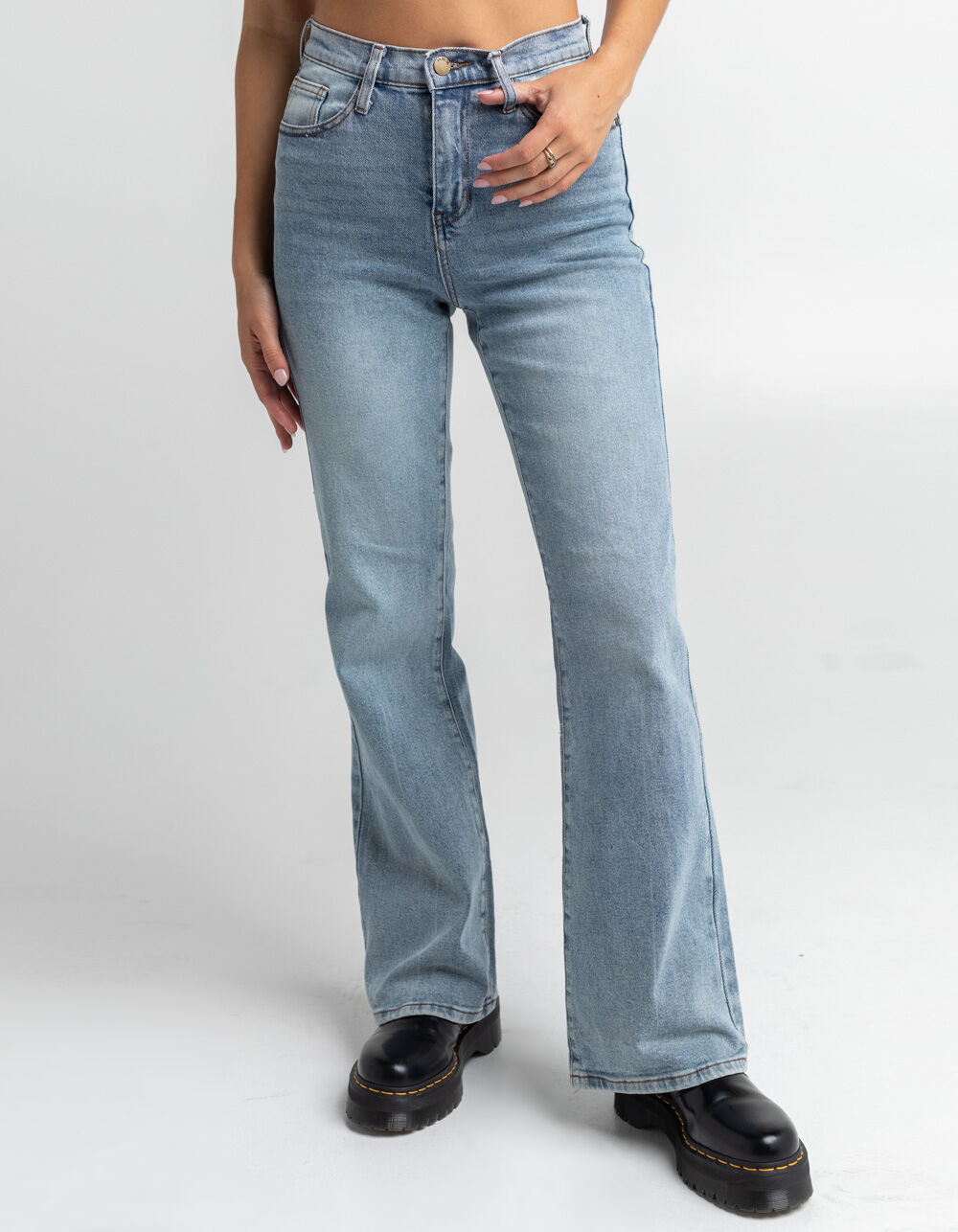 RSQ Flare Womens Jeans - LIGHT WASH