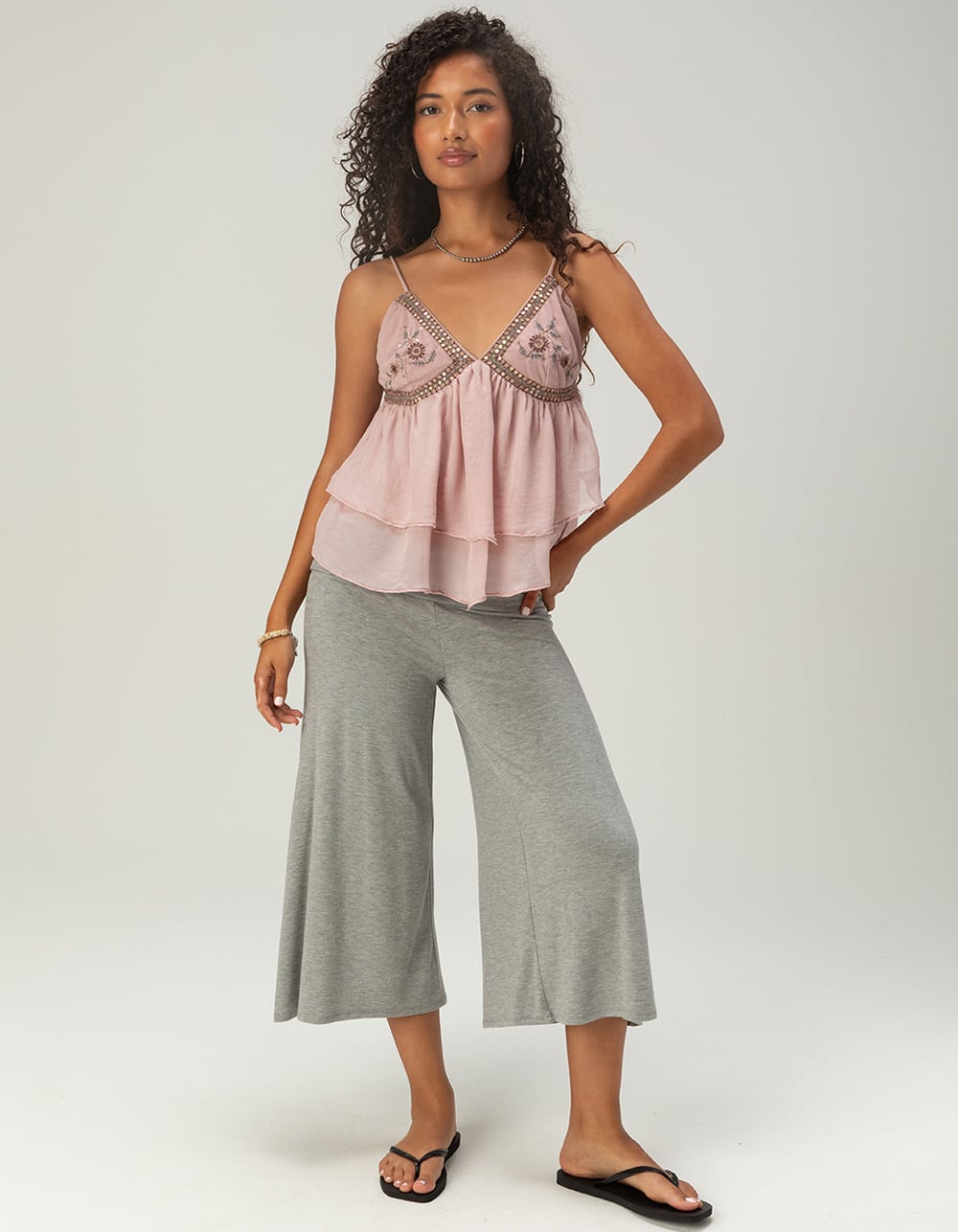 FULL TILT Womens Low Rise Gaucho Pants - HEATHER GRAY | Tillys