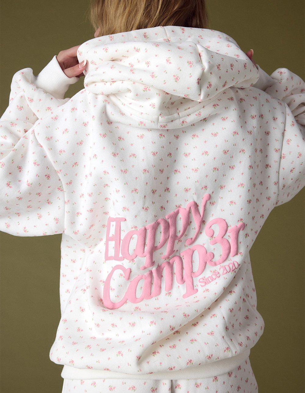 HAPPY CAMP3R Garden Confetti Womens Hoodie - WHITE