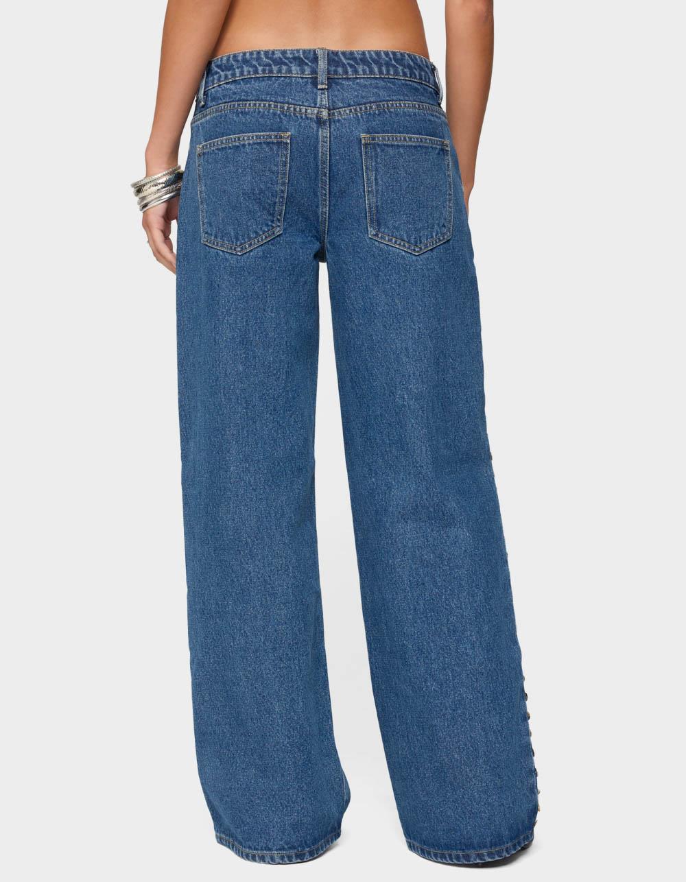 EDIKTED Iridescent Button Low Rise Jeans - LIGHT BLUE