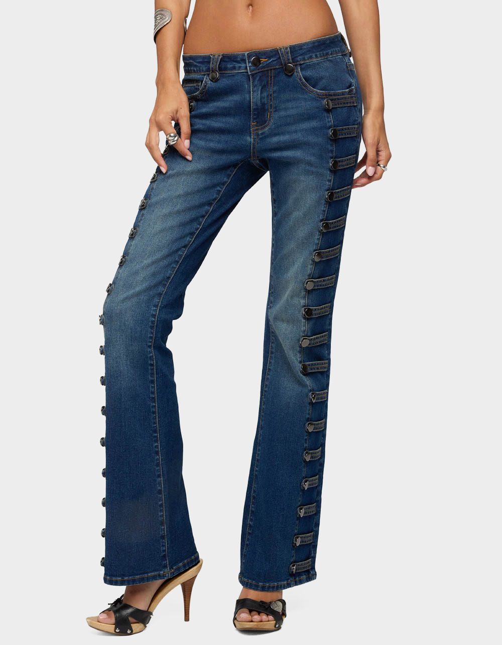 EDIKTED Button Loop Low Rise Bootcut Jeans - LIGHT BLUE