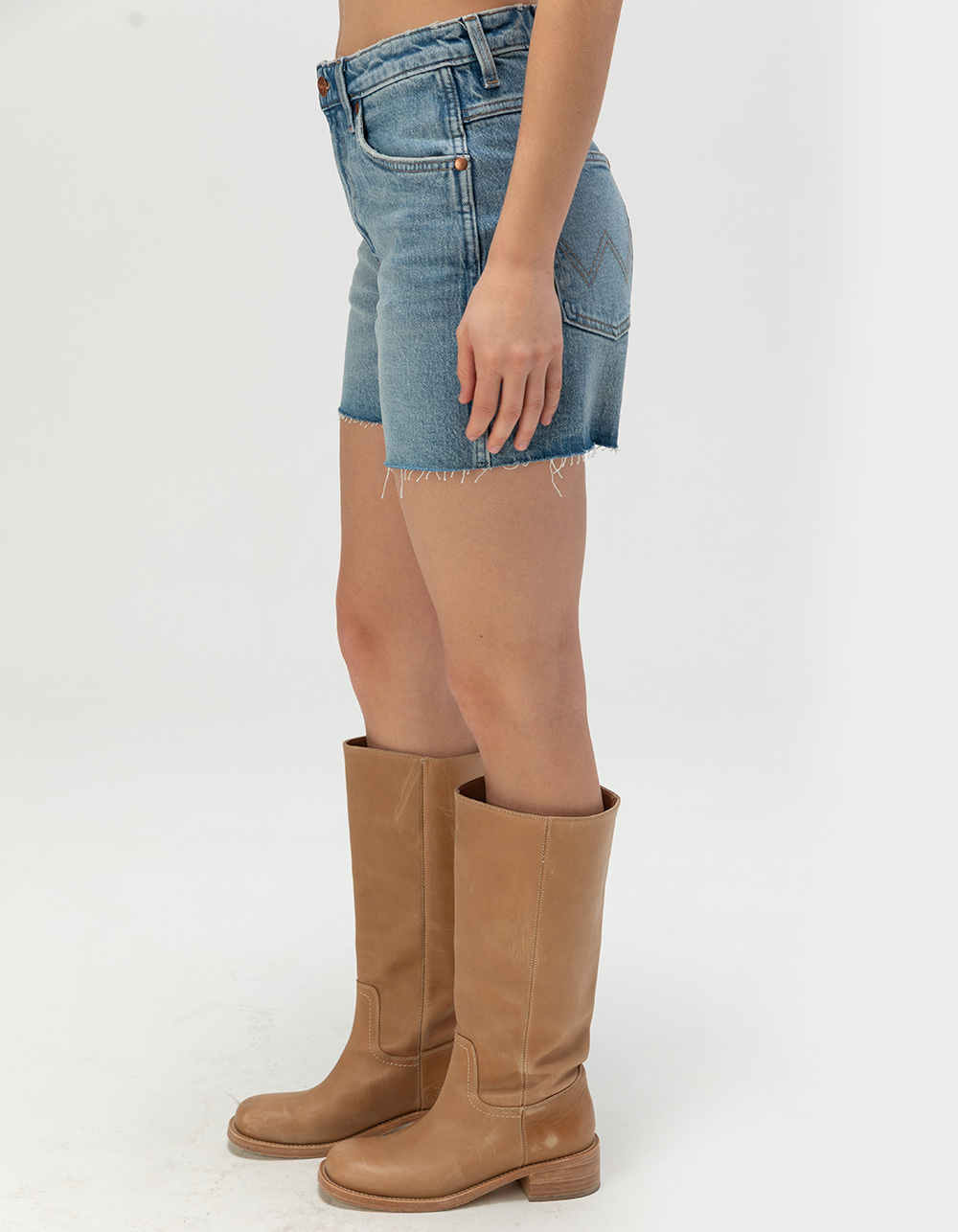 WRANGLER High Rise Mid Length Womens Cowboy Shorts - MEDIUM WASH