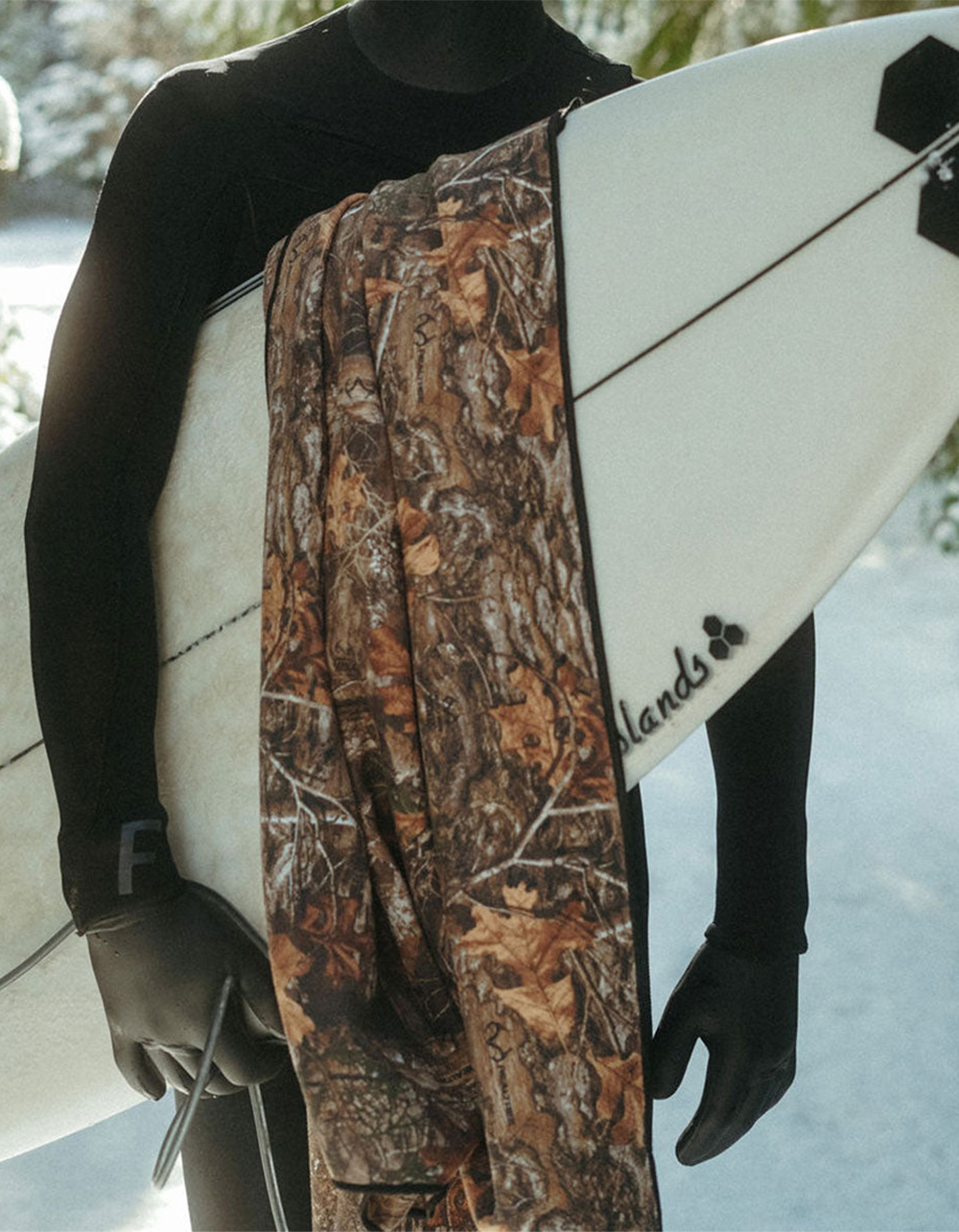 SLOWTIDE Realtree Performance Quick-Dry Travel Towel - CAMO