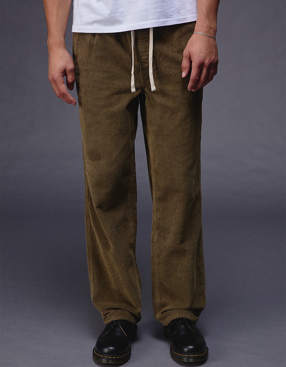 RSQ Mens Washed Straight Fit Corduroy Pants - OLIVE