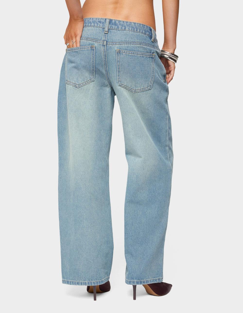 EDIKTED Petite Raelynn Washed Low Rise Baggy Jeans