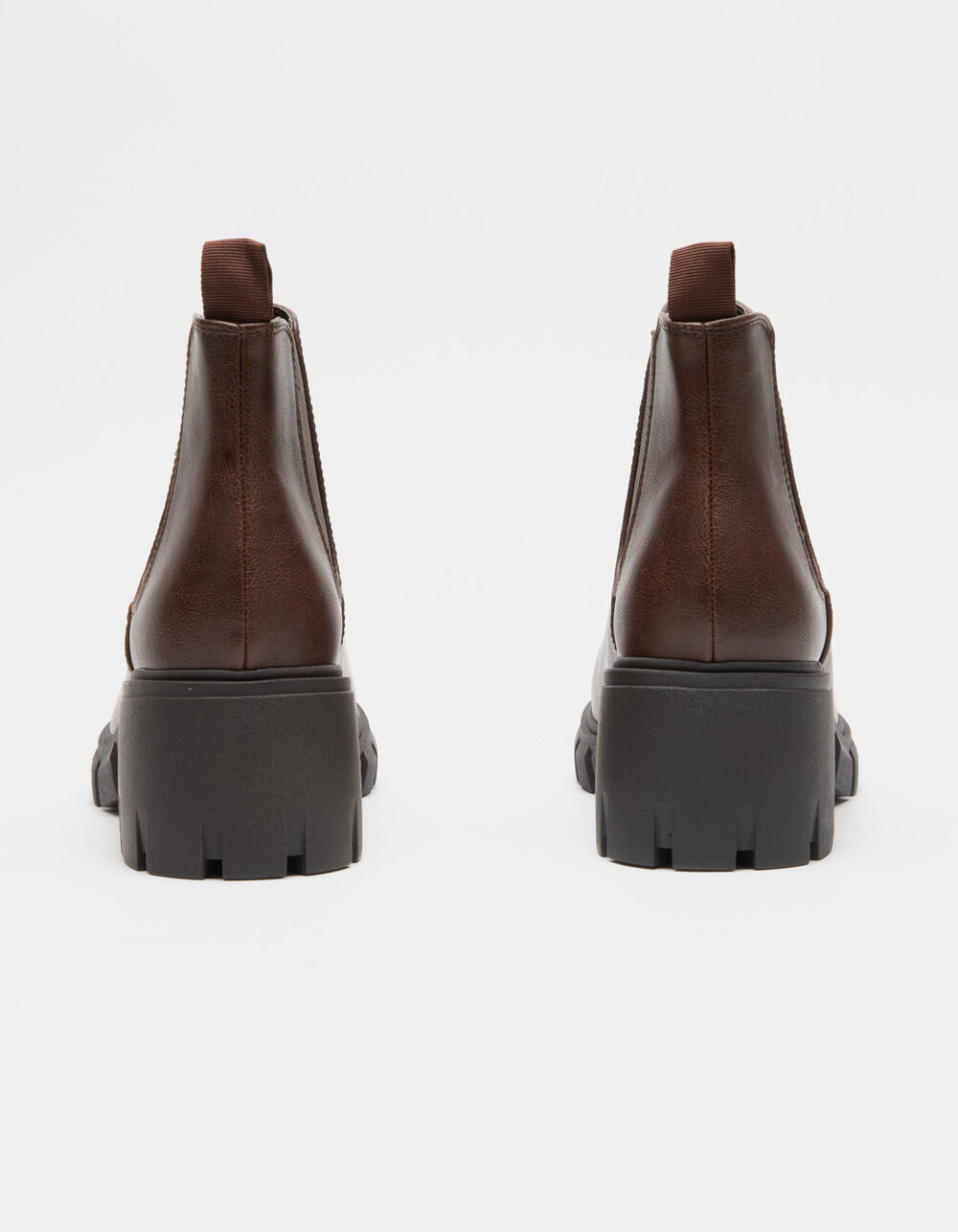 tillys chelsea boots