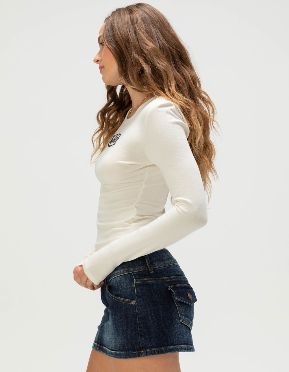 VON DUTCH Womens Long Sleeve Baby Tee - OFF WHITE