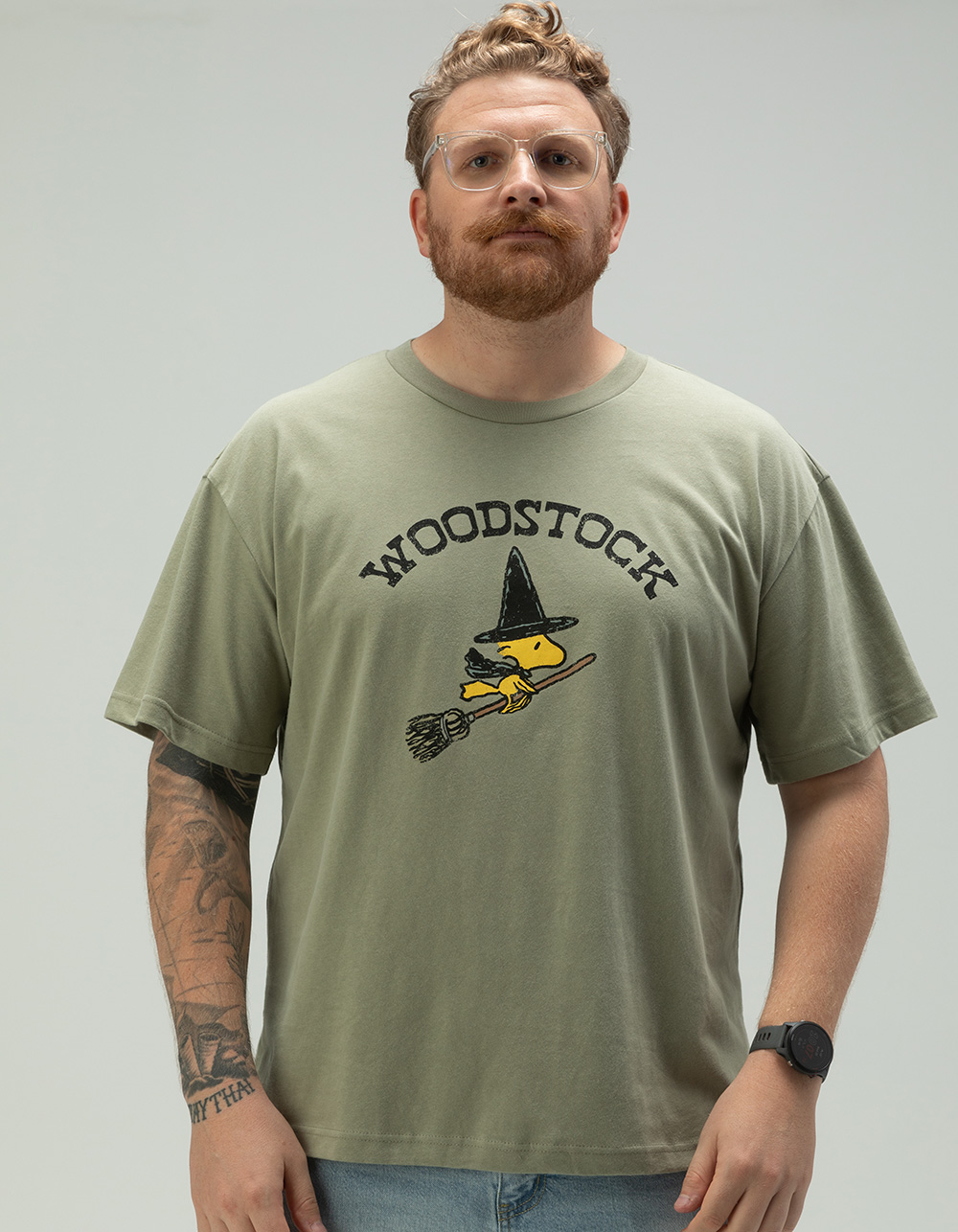 RSQ x Peanuts Woodstock Mens Oversized Tee - OLIVE