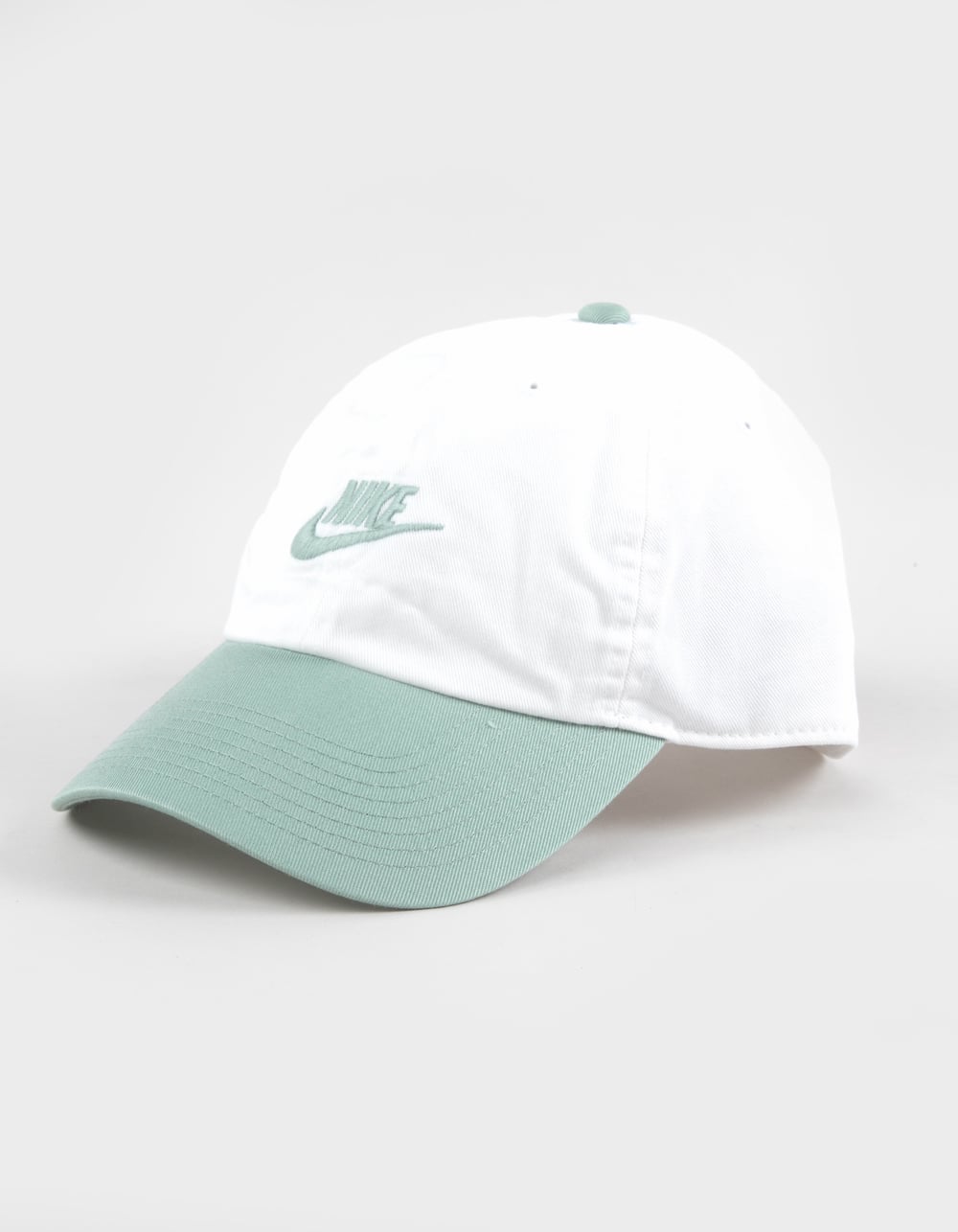 NIKE Club Strapback Hat - SAGE