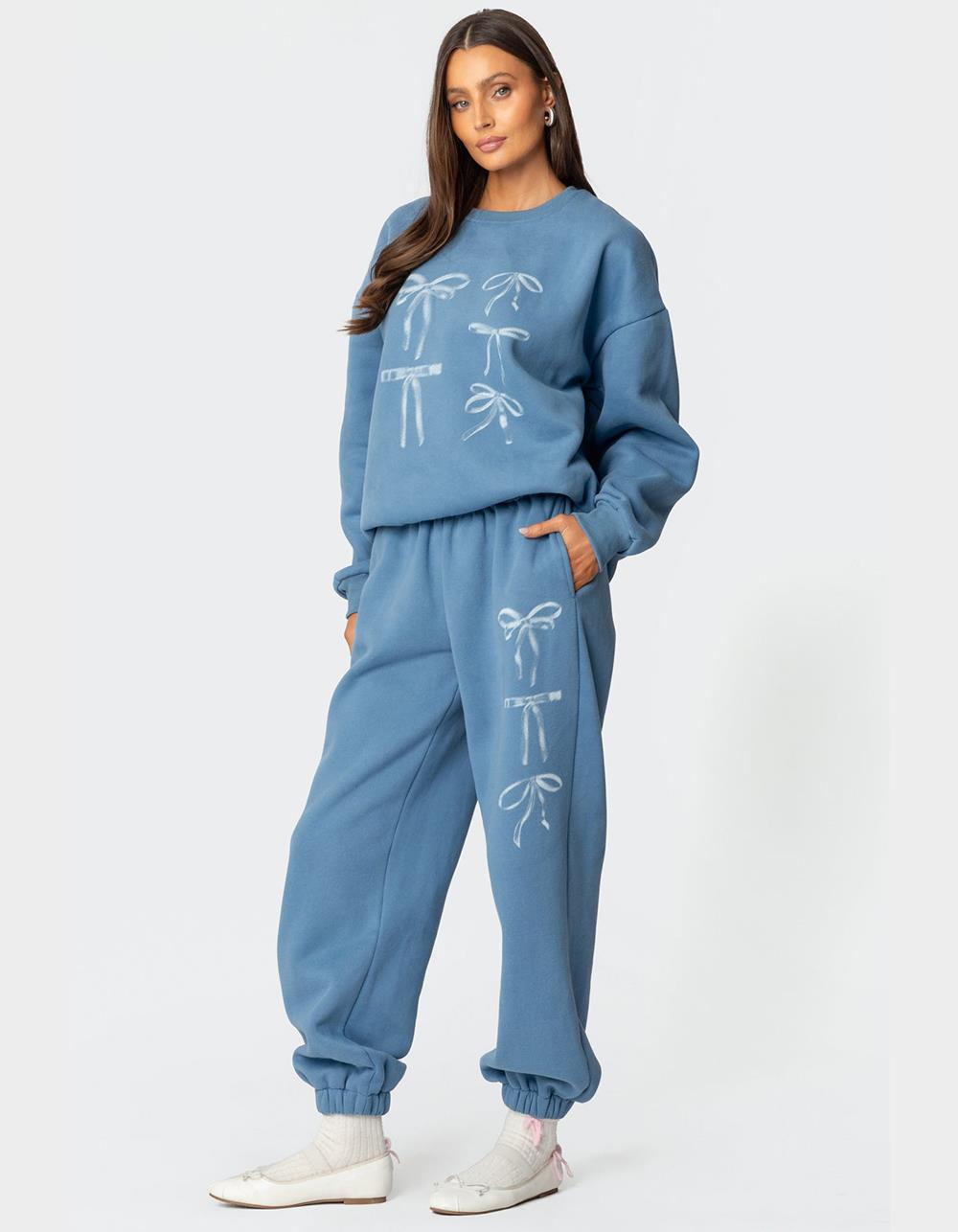 EDIKTED Bow Bliss Oversized Sweatpants - BLUE
