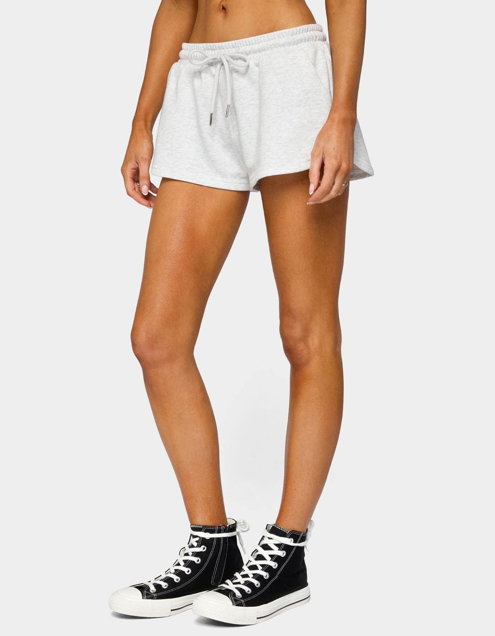 EDIKTED Kordelia Shorts - LIGHT GRAY