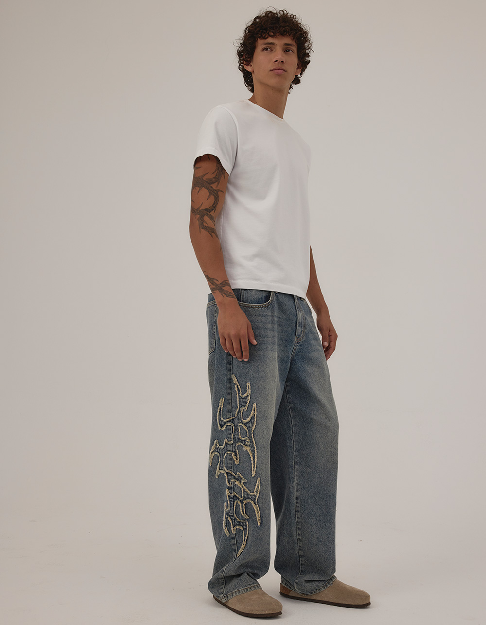 RSQ Applique Mens Baggy Jeans - TINTED DENIM