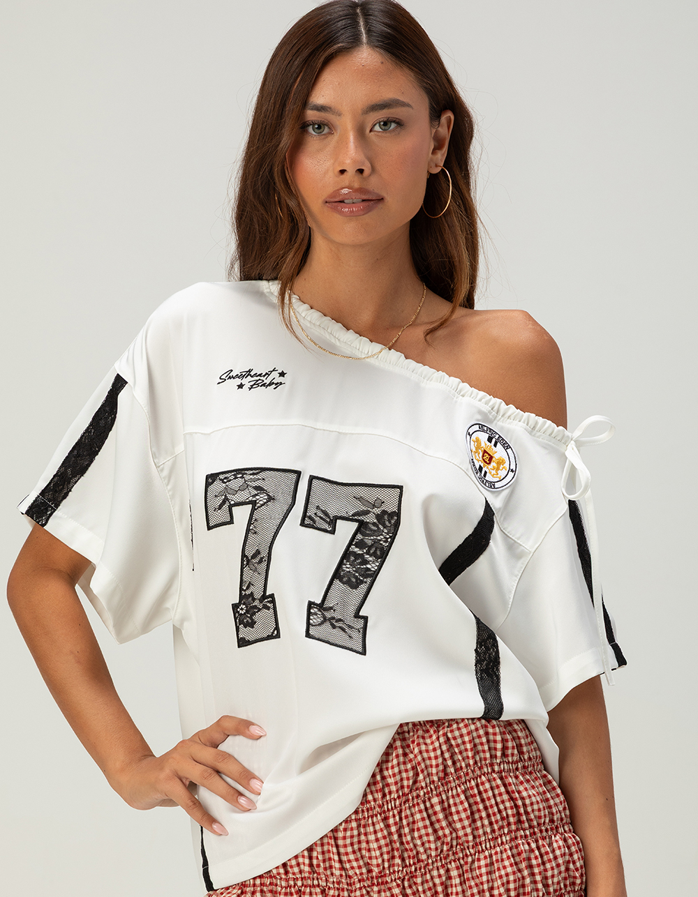 AELFRIC EDEN Lace Patchwork Womens Oversized Off The Shoulder Jersey - WHITE