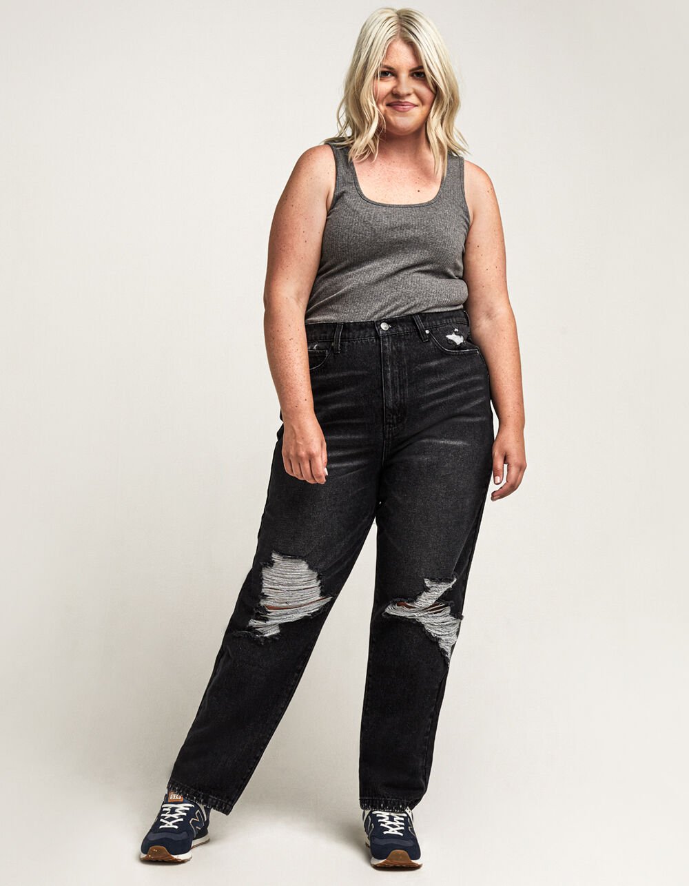 RSQ Destroyed 90s Womens WASH BLACK Jeans