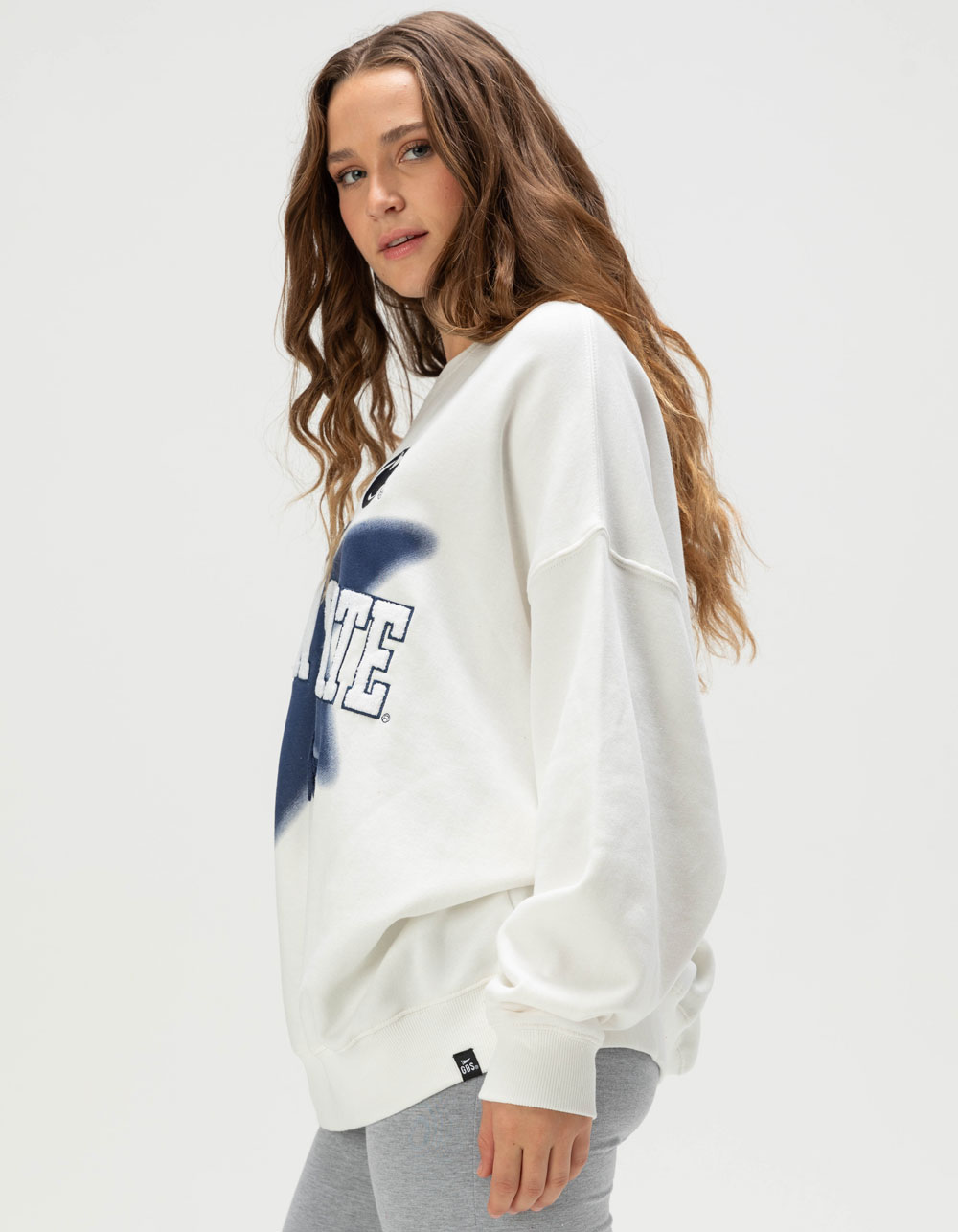 GAMEDAY SOCIAL Penn State University Womens Crewneck Sweatshirt - WHITE