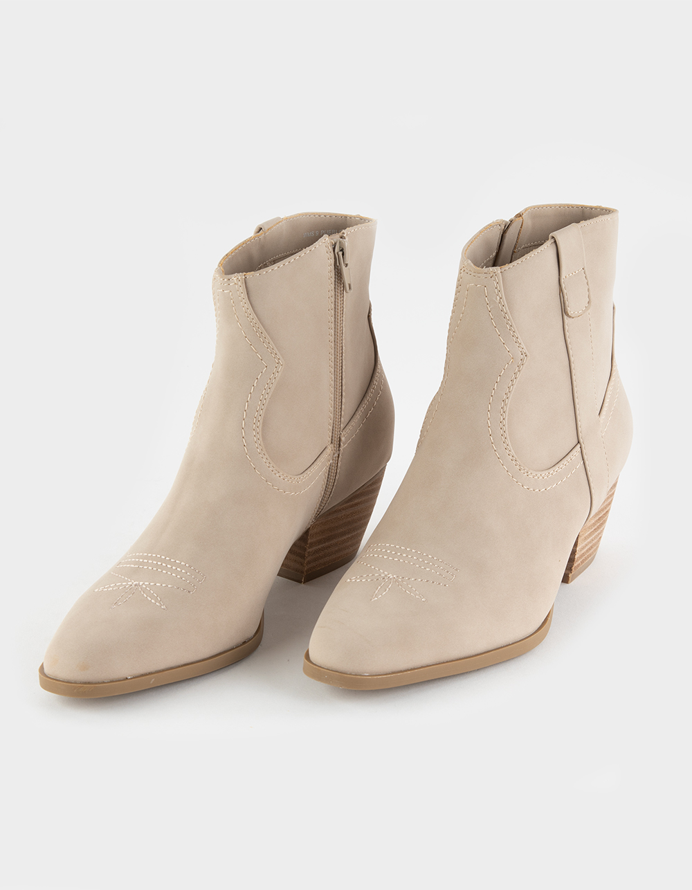 DOLCE VITA Pueblo Short Western Womens Boots