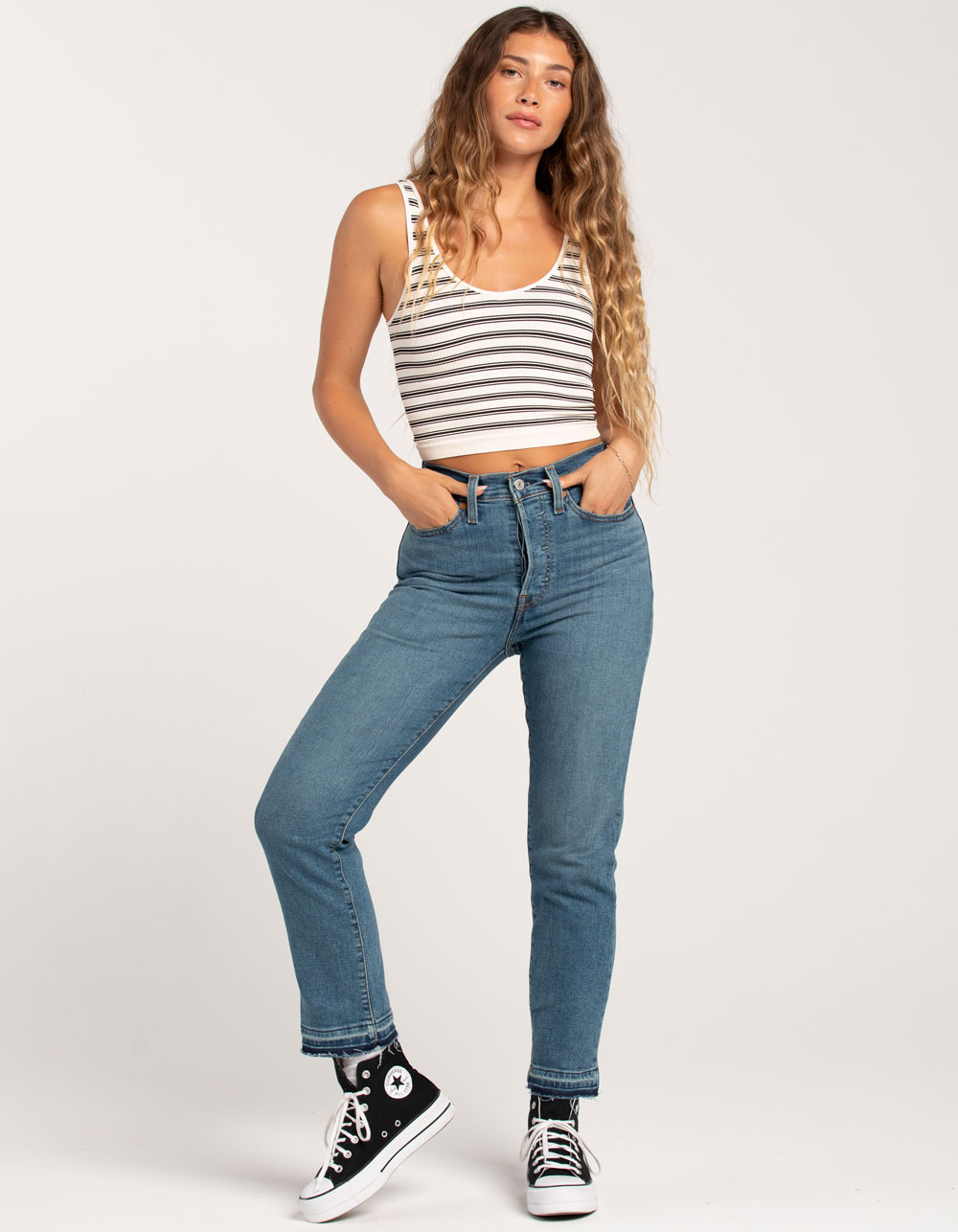 LEVI'S Wedgie Straight Womens Jeans - Turned On Me - MED BLAST