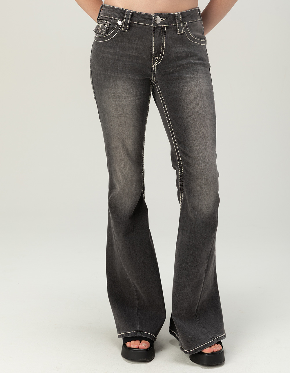 TRUE RELIGION Twisted Mid Rise Big T Womens Ultra Flare Jeans - BLACK DENIM