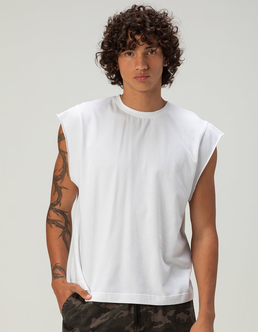 RSQ Mens Washed Cropped Muscle Tee - WHITE