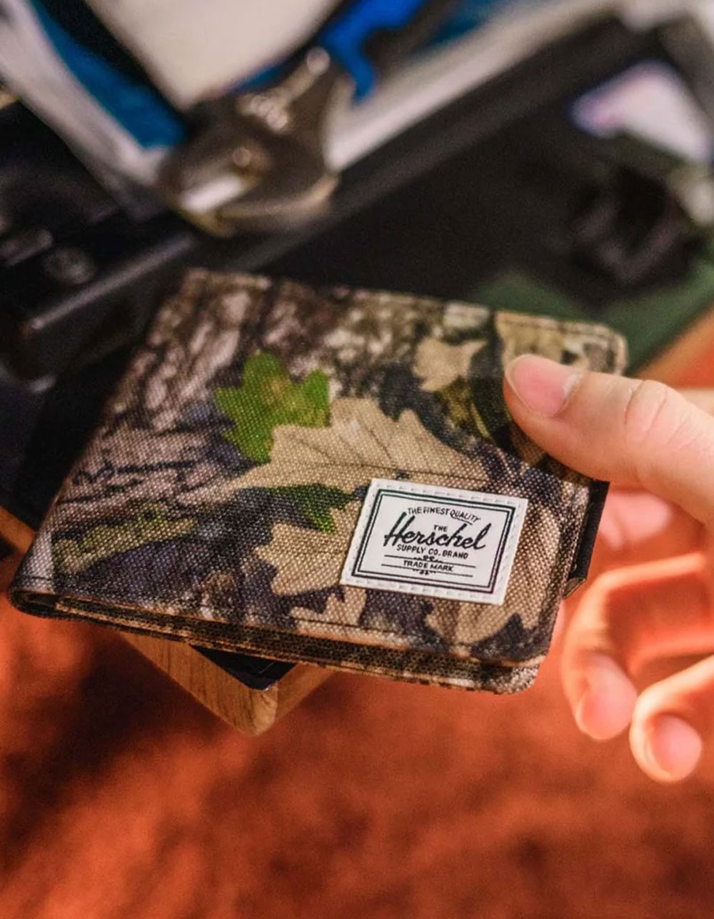 HERSCHEL SUPPLY CO. Realtree® Roy Wallet - CAMO