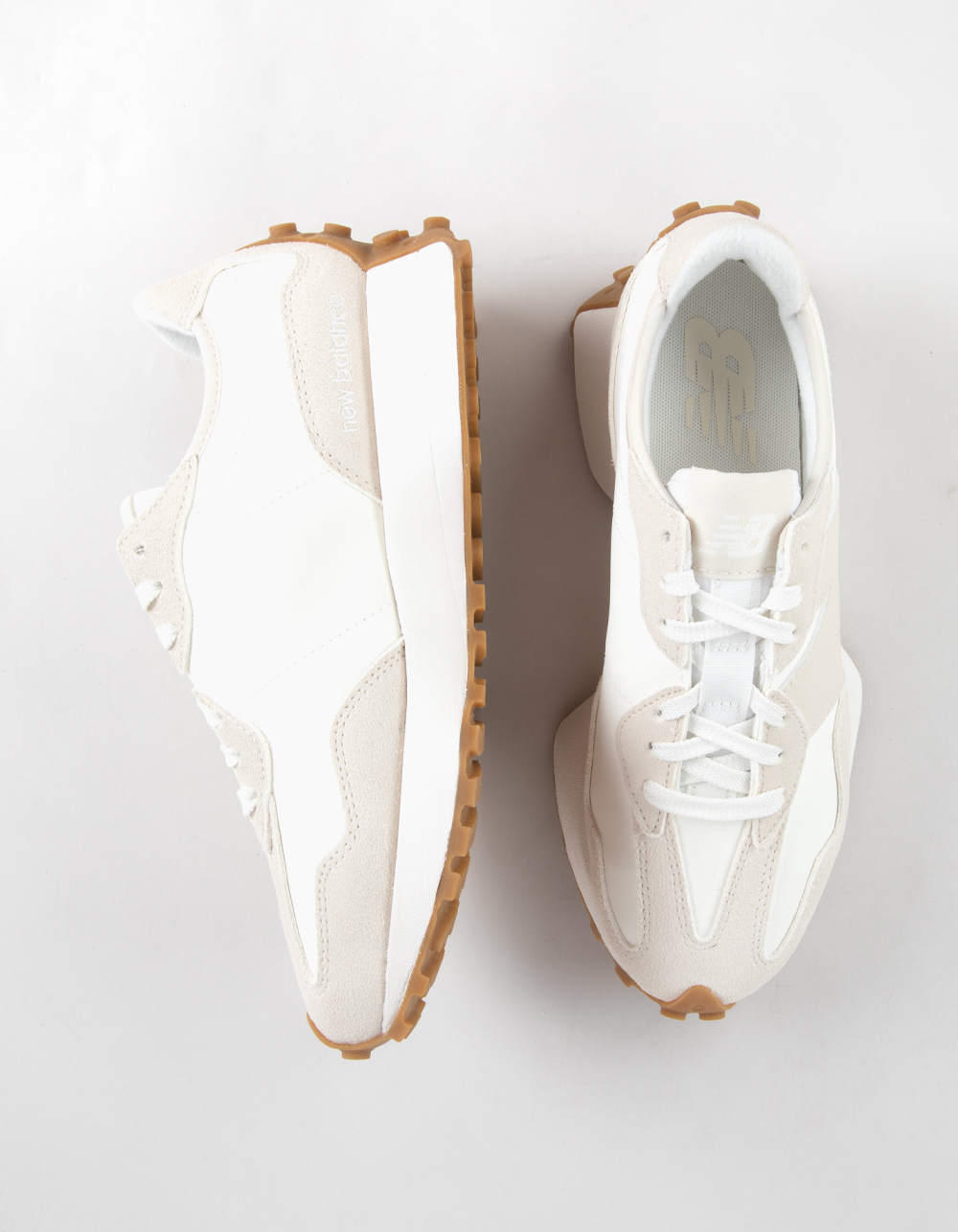 NEW BALANCE 327 Womens Shoes - CREAM